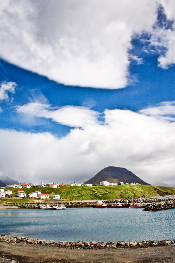014-hofsoshofn-og-ennishnjukur