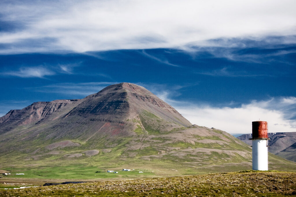 023-vatnsturn-ennishnjukur-sumar