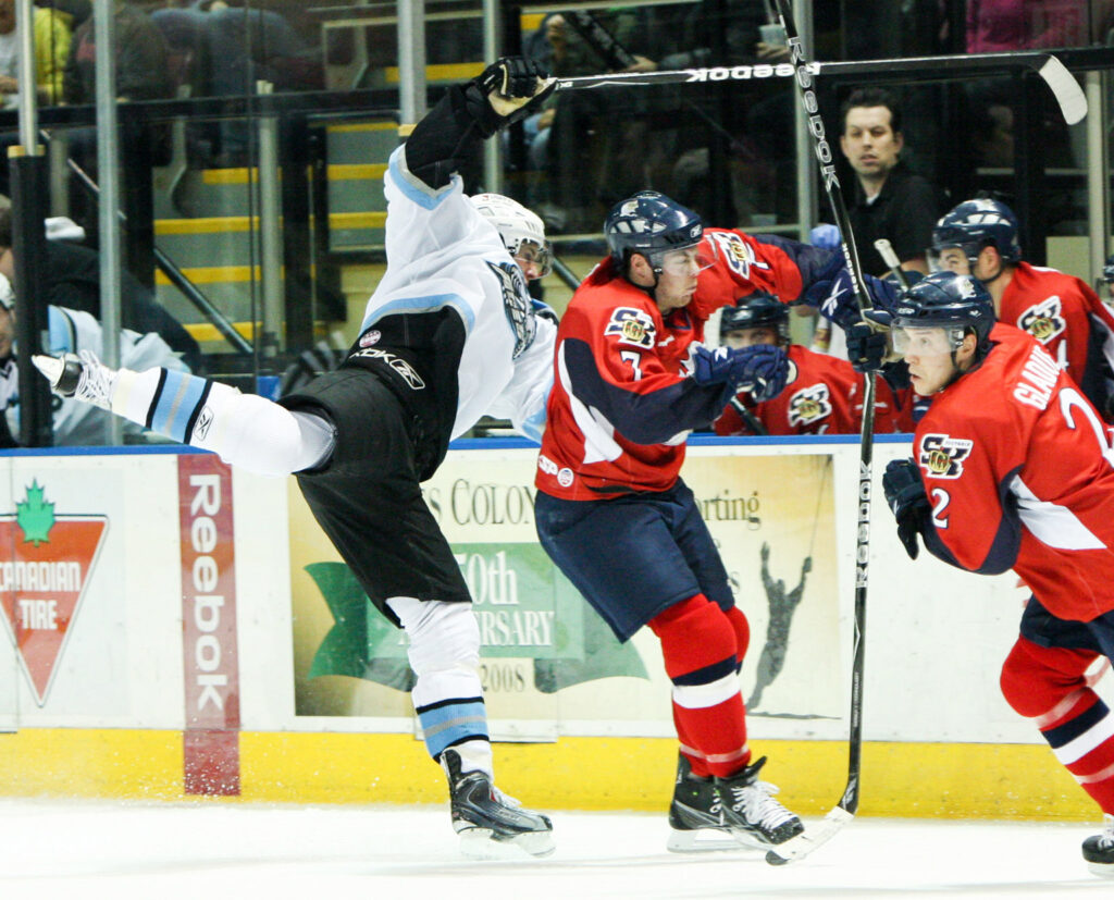 Victoria Salmon Kings - Alaska Aces, ECHL deildin &iacute; &iacute;shokk&iacute;
